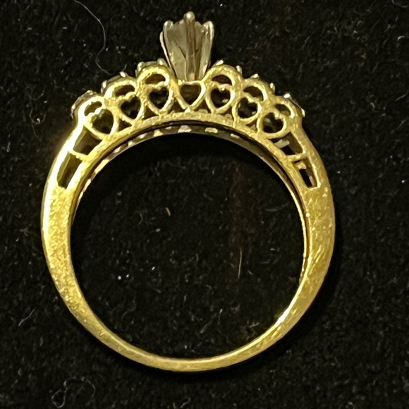 Elegant Gold and Silver Diamond Ring Size 7 - Picture 12 of 17